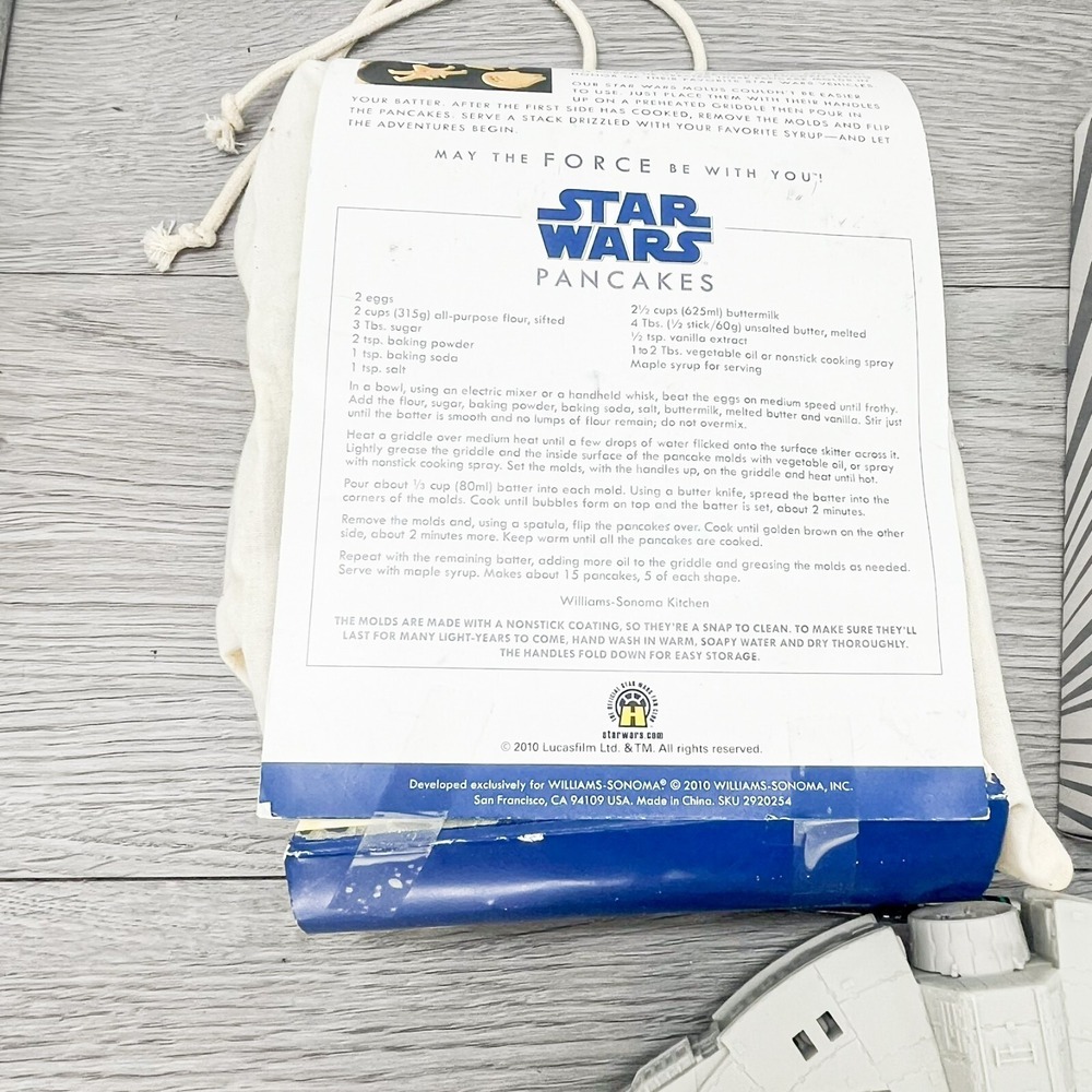 Star Wars Cupcake Toppers & Pancake Molds Crate & Barrel William Sonoma NEW!!! - Picture 7 of 7